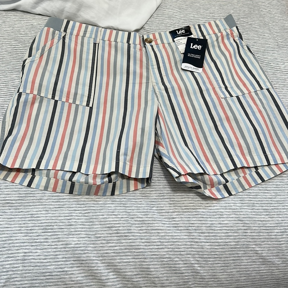 Lee midrise Bermuda shorts